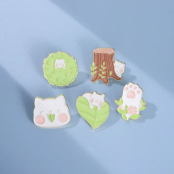 Playful Cat Metal Pin Badge by Topboring