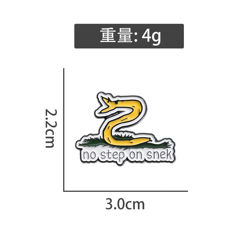 Stylish Snake Metal Pin Badge by Topboring